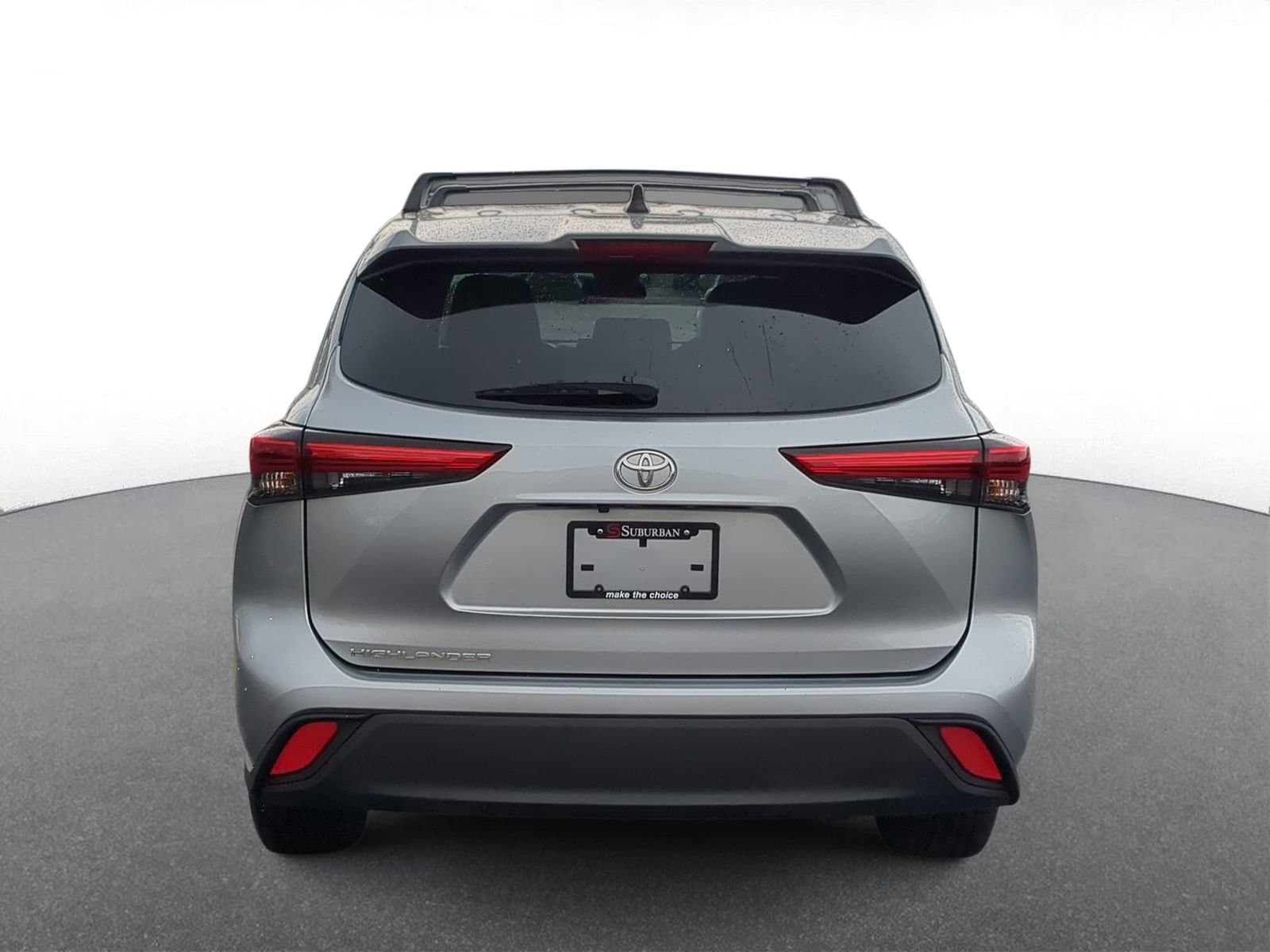 Thumbnail: 2023 Toyota Highlander - 7