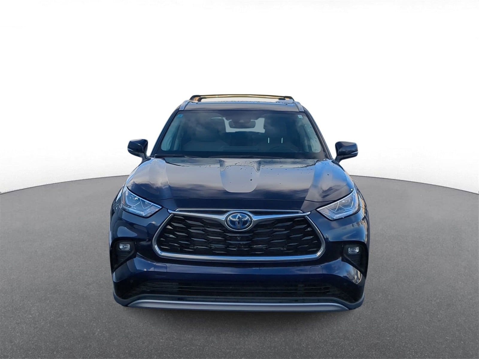 Thumbnail: 2022 Toyota Highlander - 3