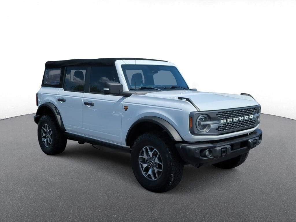 Thumbnail: 2022 Ford Bronco - 2