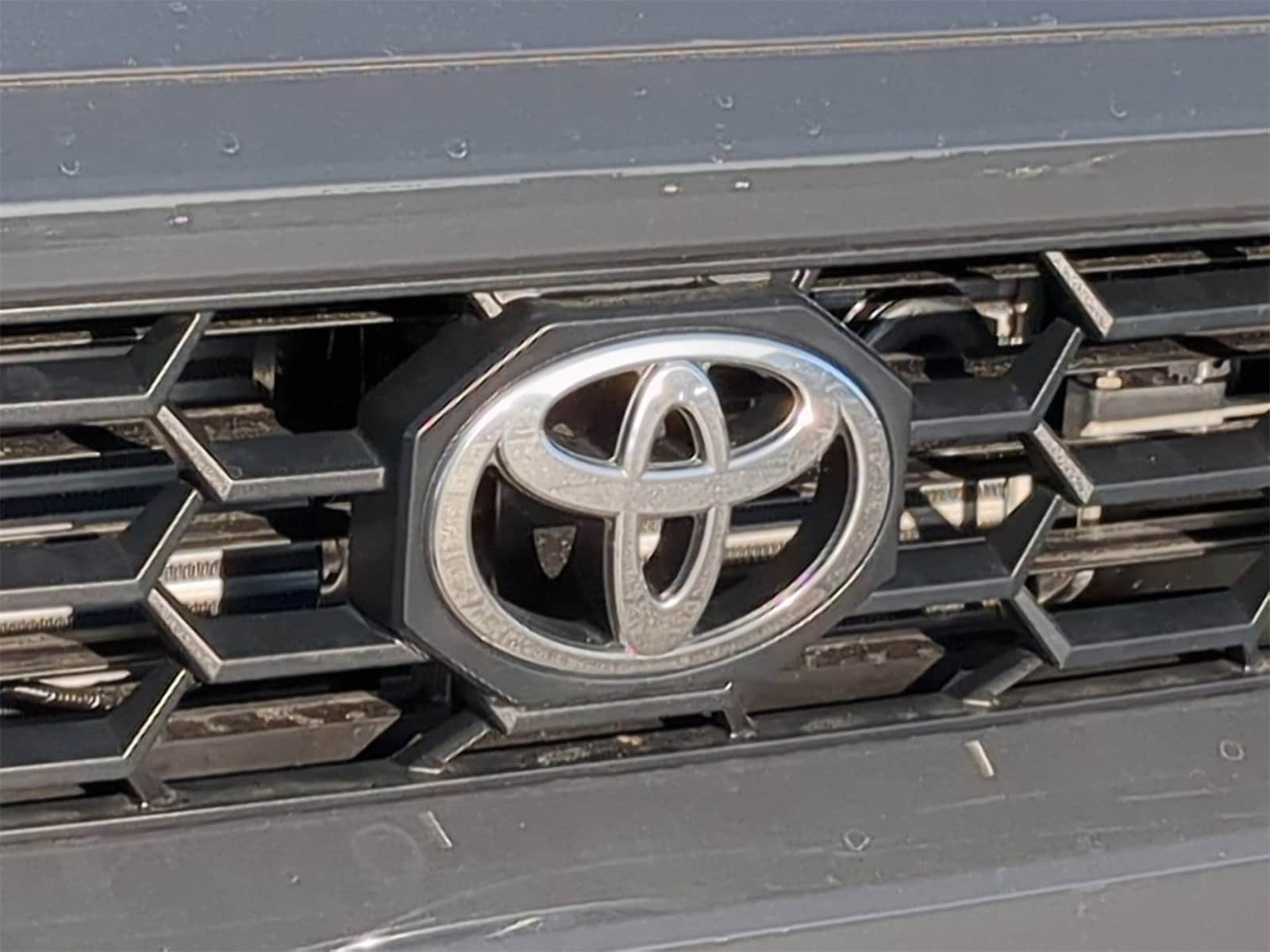 Thumbnail: 2025 Toyota 4Runner - 19