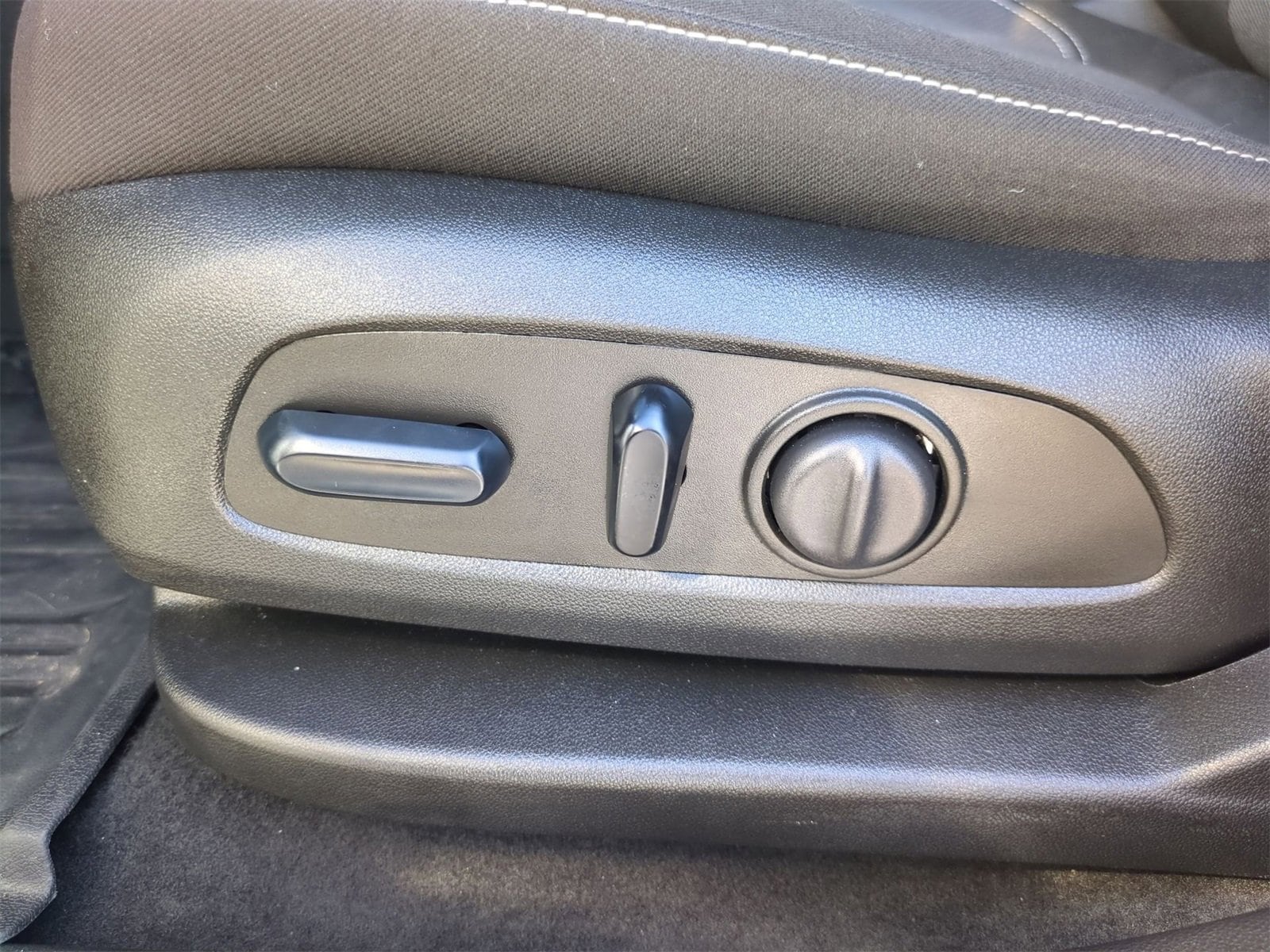 Thumbnail: 2024 Chevrolet Blazer - 17