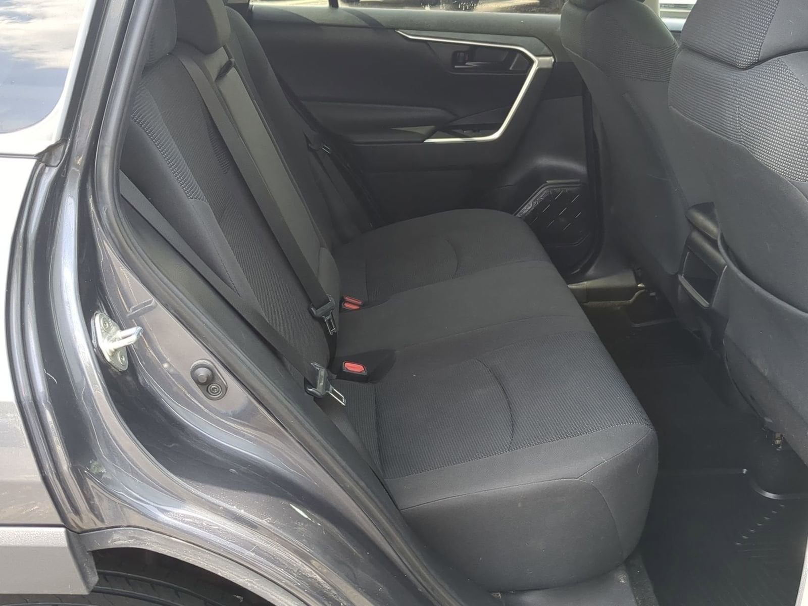 Thumbnail: 2019 Toyota RAV4 - 20