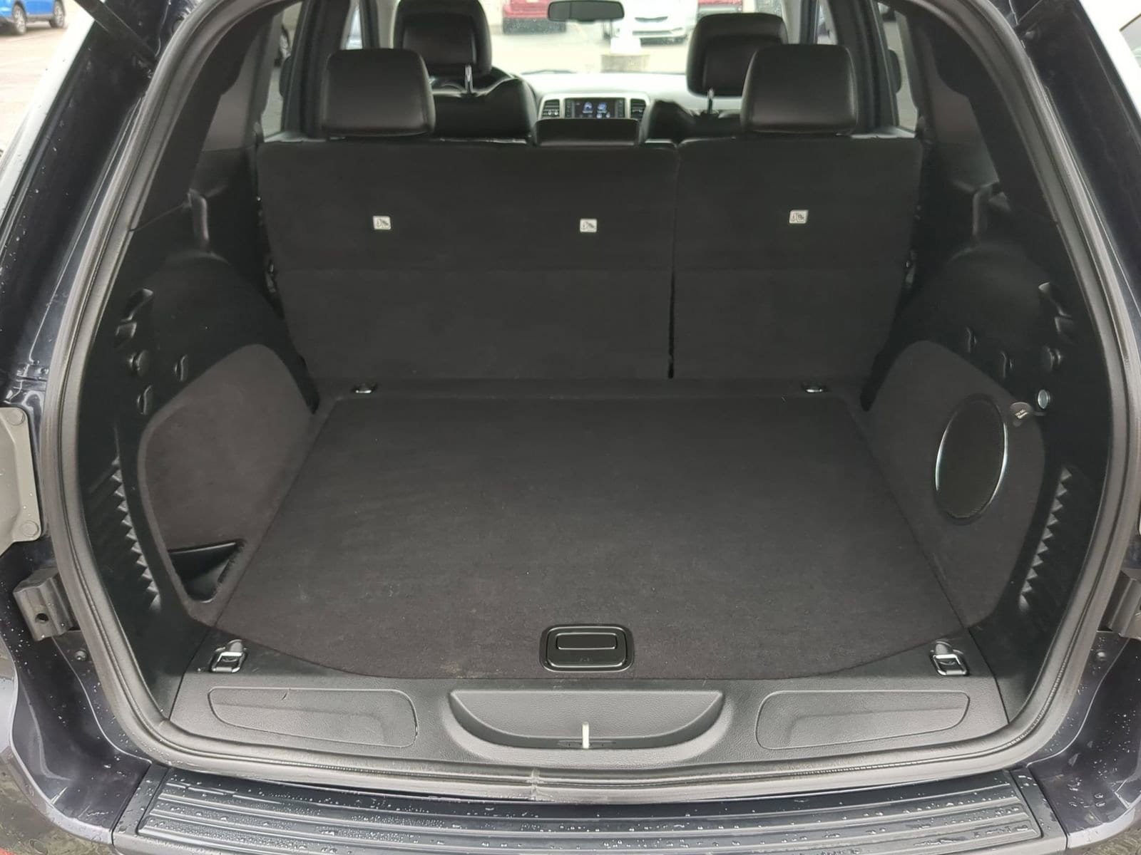 Thumbnail: 2013 Jeep Grand Cherokee - 31