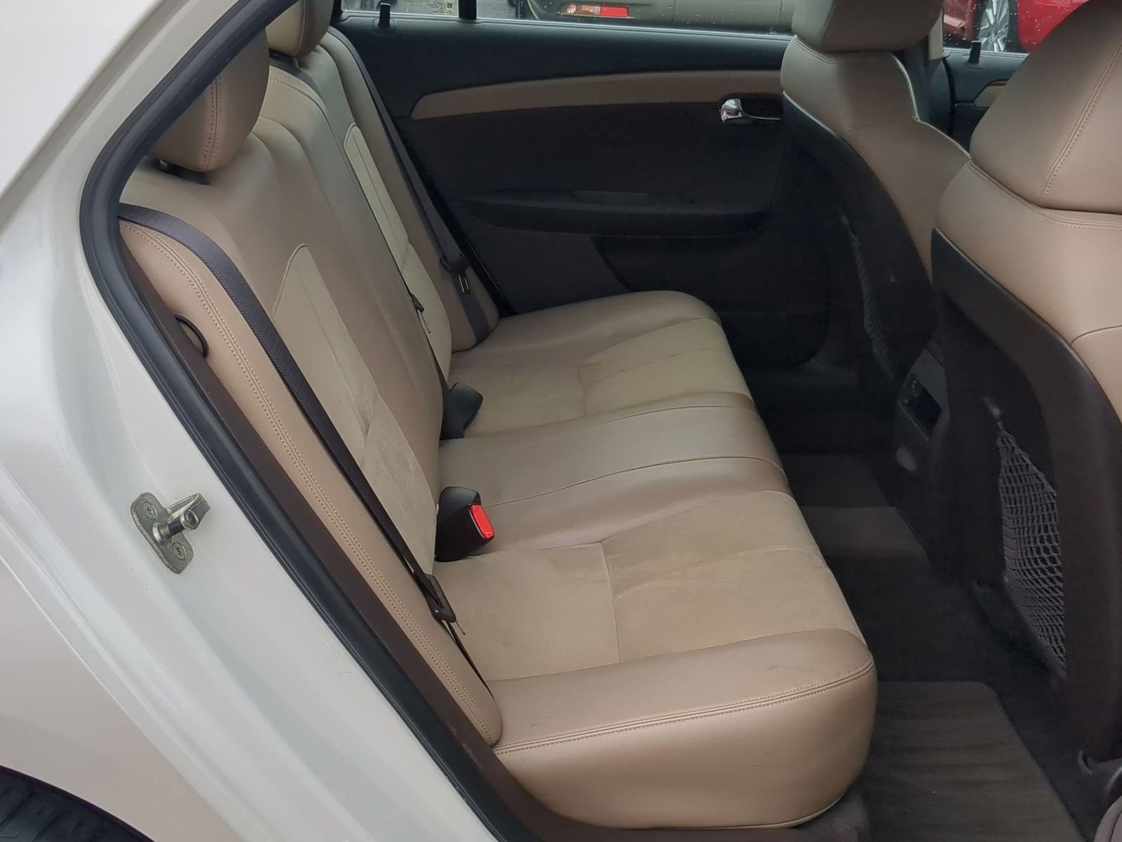 Thumbnail: 2010 Chevrolet Malibu - 20