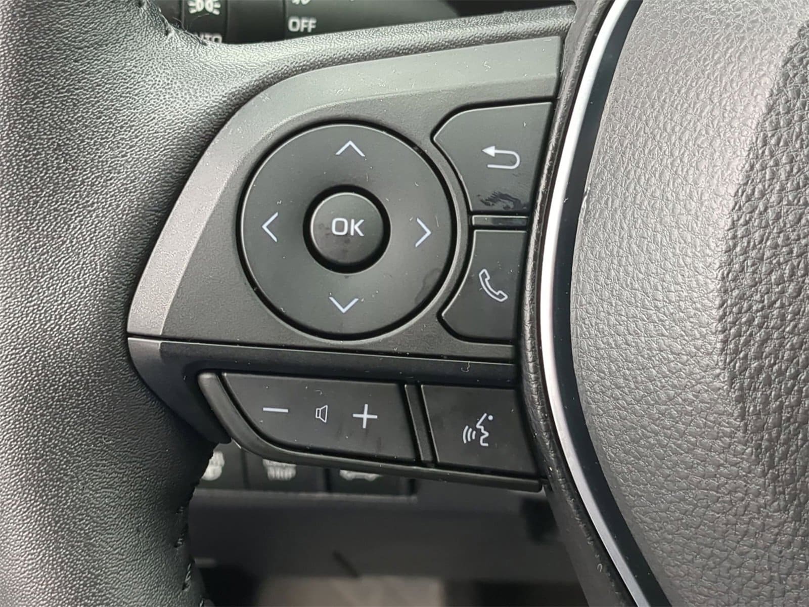 Thumbnail: 2024 Toyota RAV4 - 29