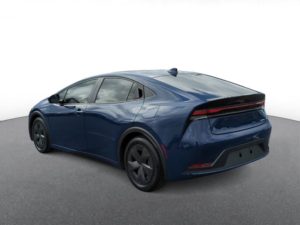 Thumbnail: 2023 Toyota Prius - 6