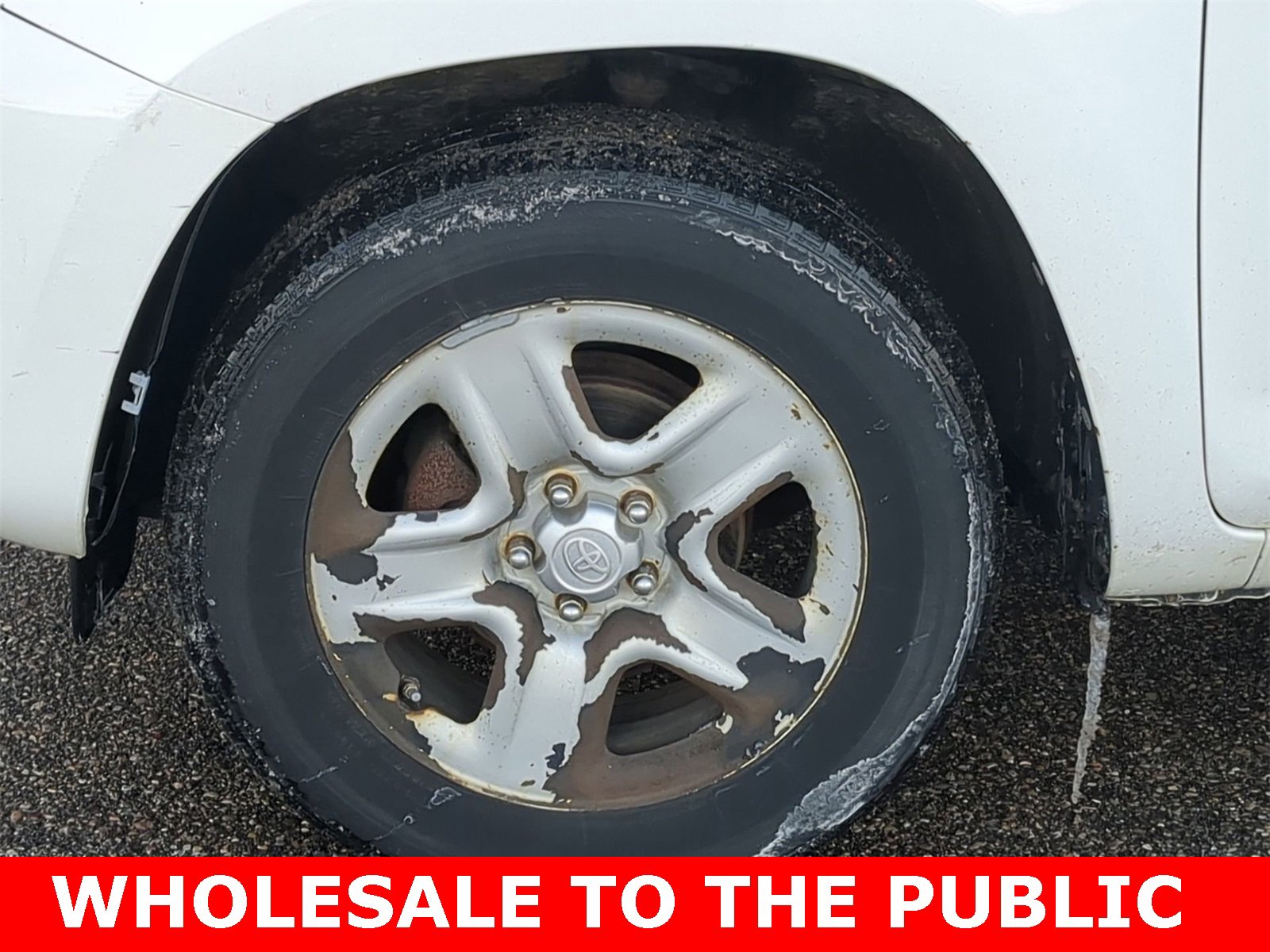 Thumbnail: 2012 Toyota RAV4 - 14