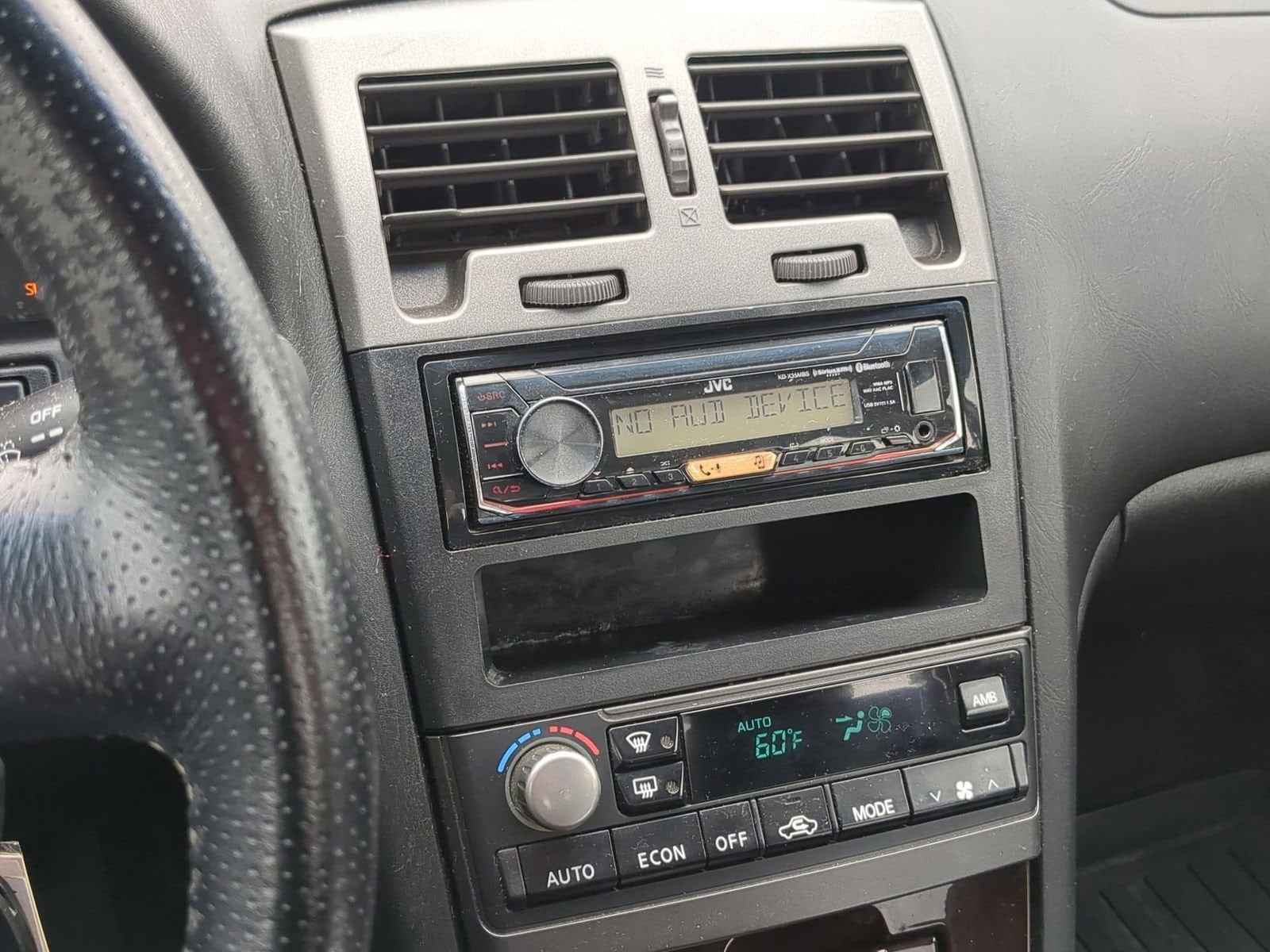 Thumbnail: 2001 Nissan Maxima - 25