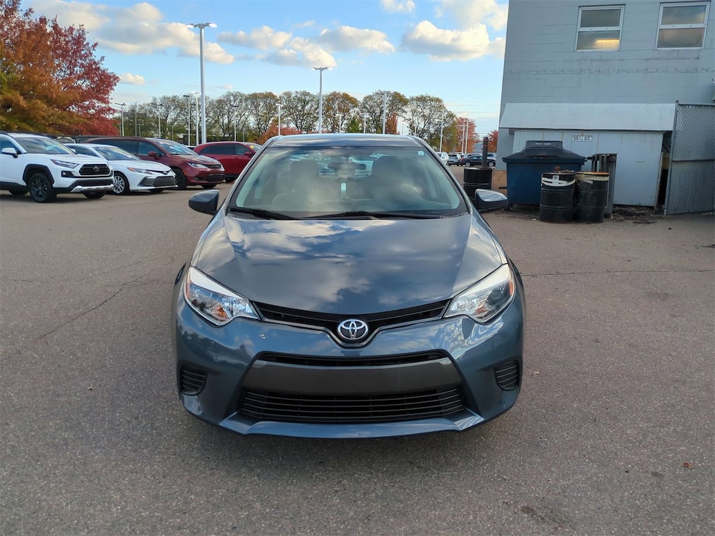 Used 2015 Toyota Corolla LE Sedan
