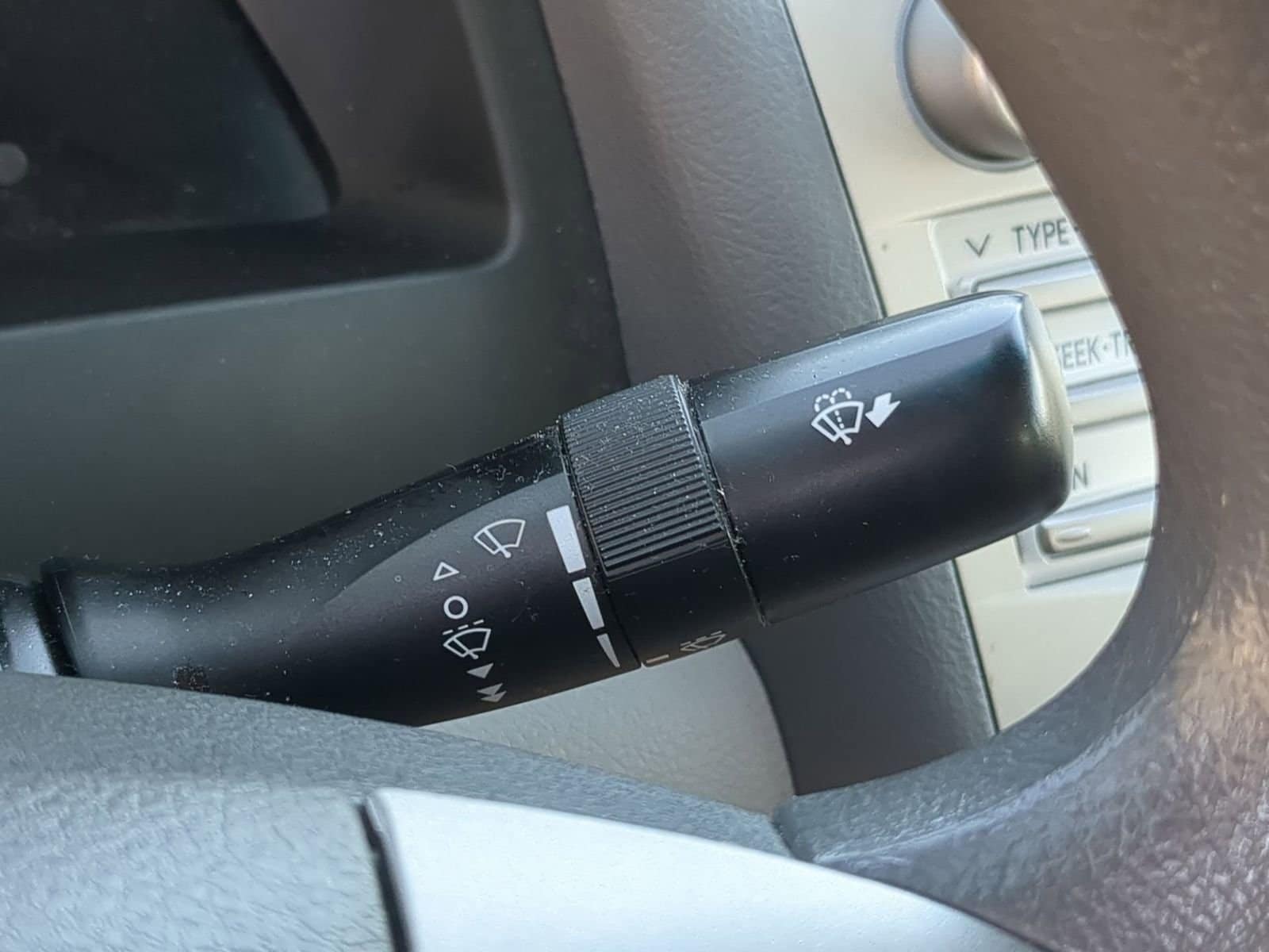 Thumbnail: 2010 Toyota Camry - 25