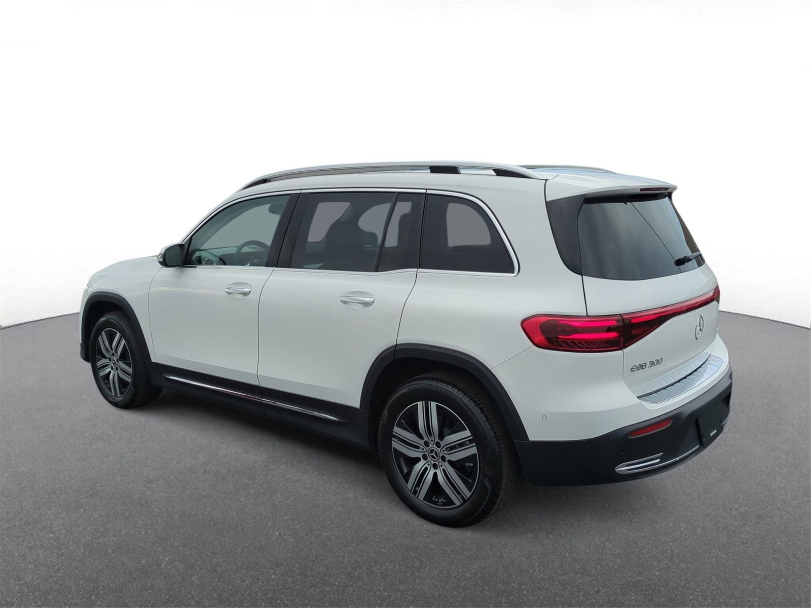 Thumbnail: 2025 Mercedes-Benz EQB - 6