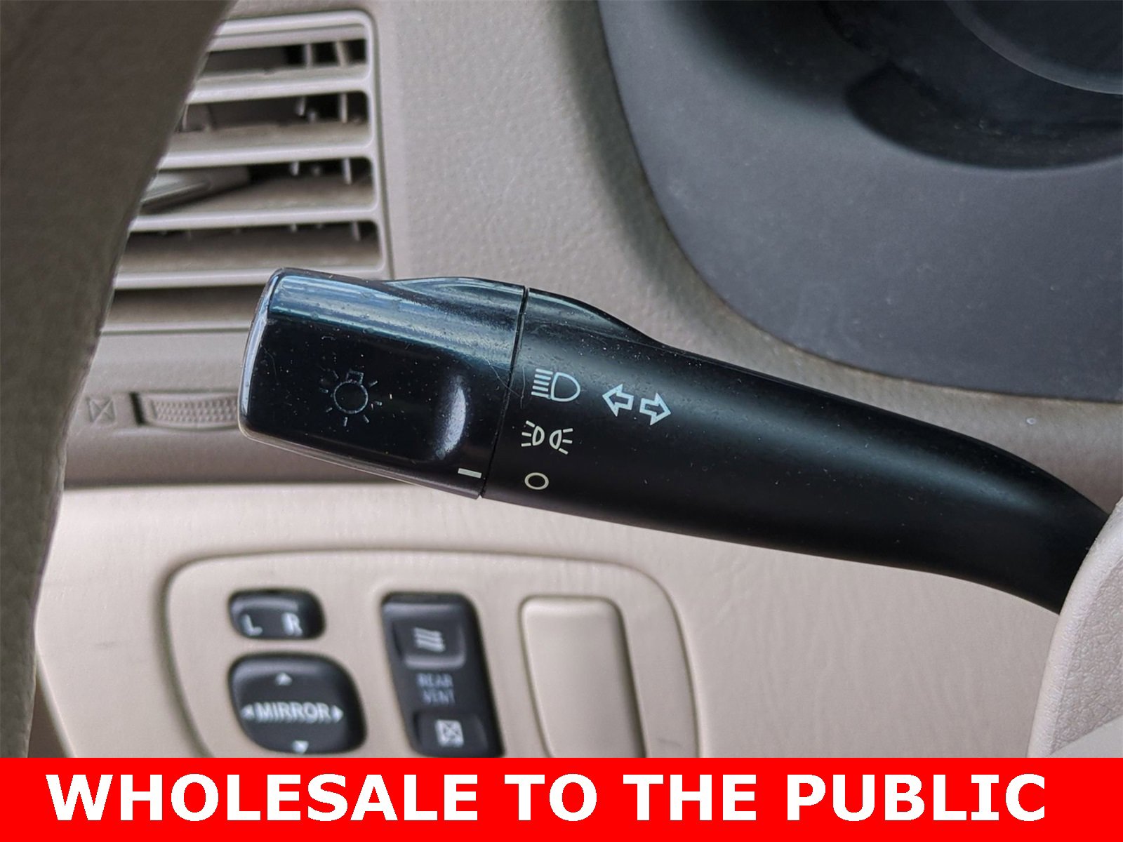 Thumbnail: 2008 Toyota Sienna - 23