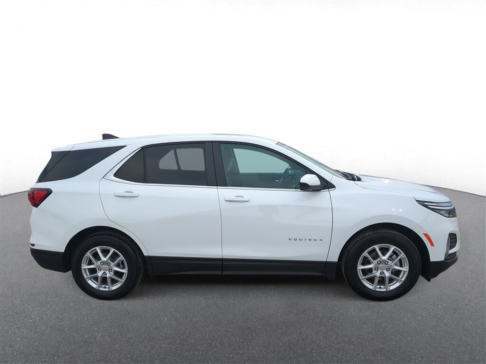 Thumbnail: 2024 Chevrolet Equinox - 9