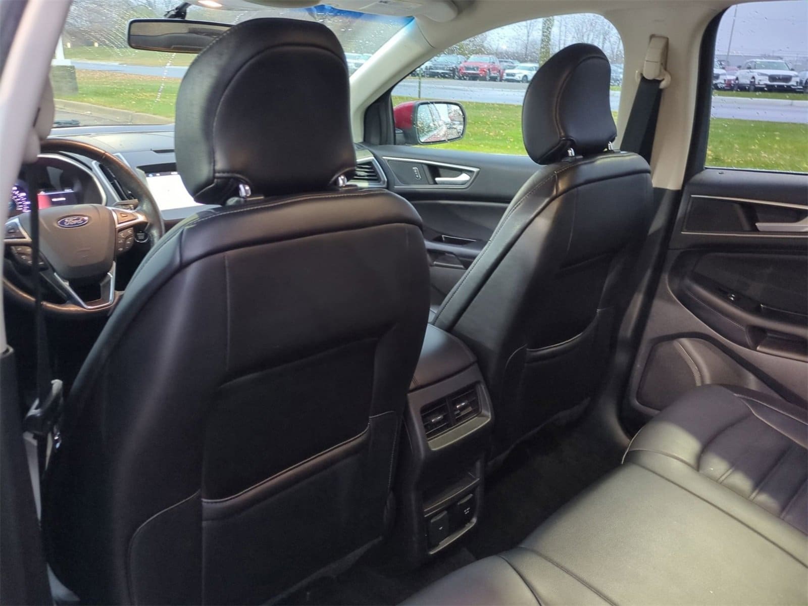 Thumbnail: 2018 Ford Edge - 18