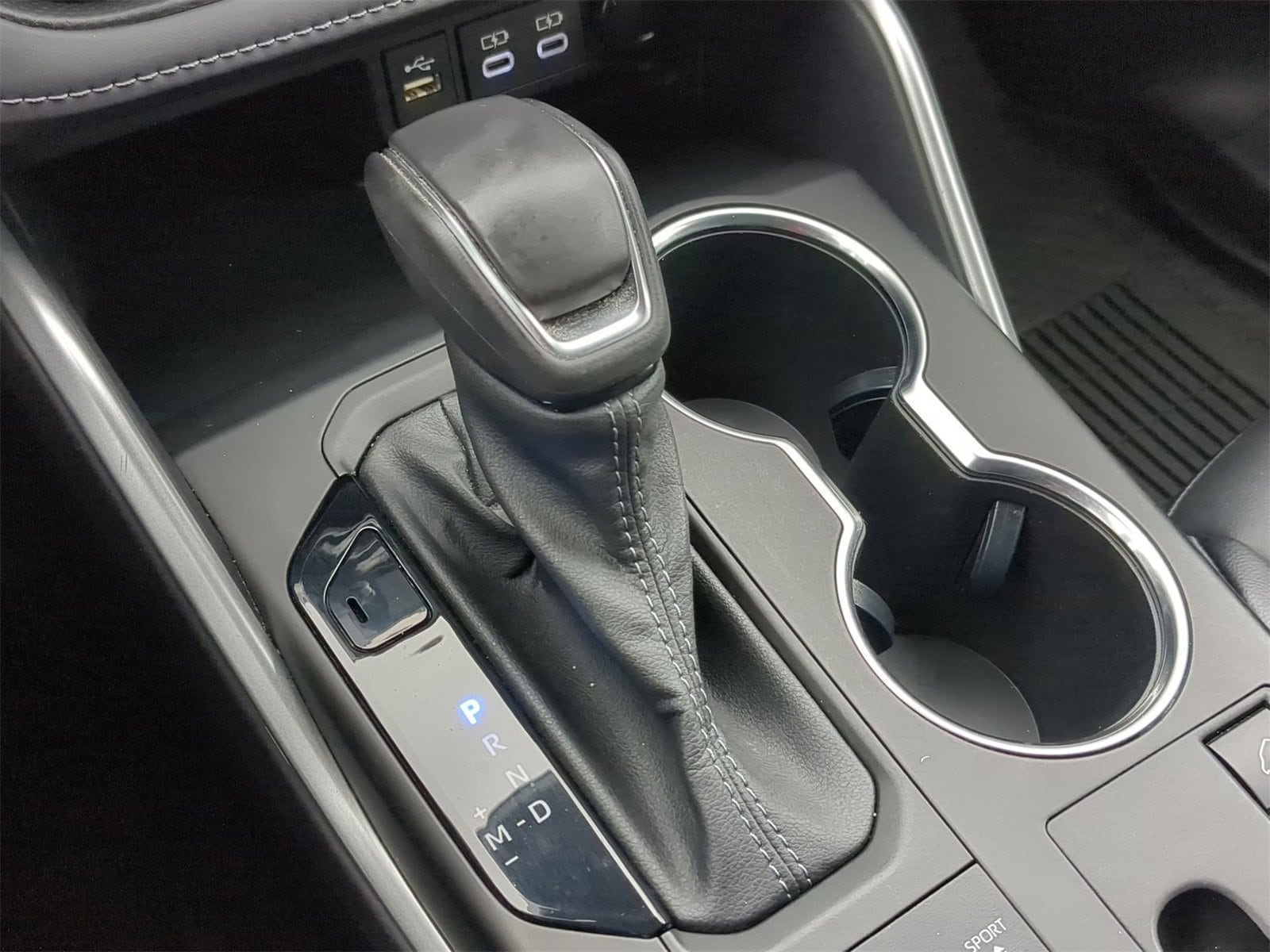 Thumbnail: 2023 Toyota Highlander - 40