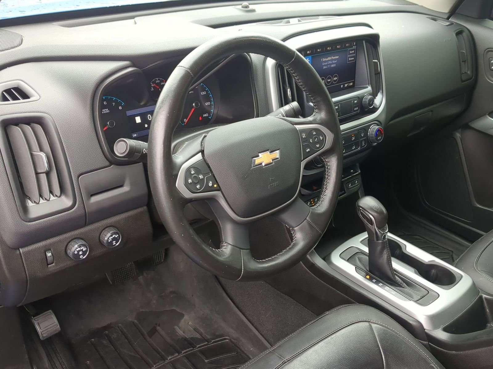 Thumbnail: 2022 Chevrolet Colorado - 10