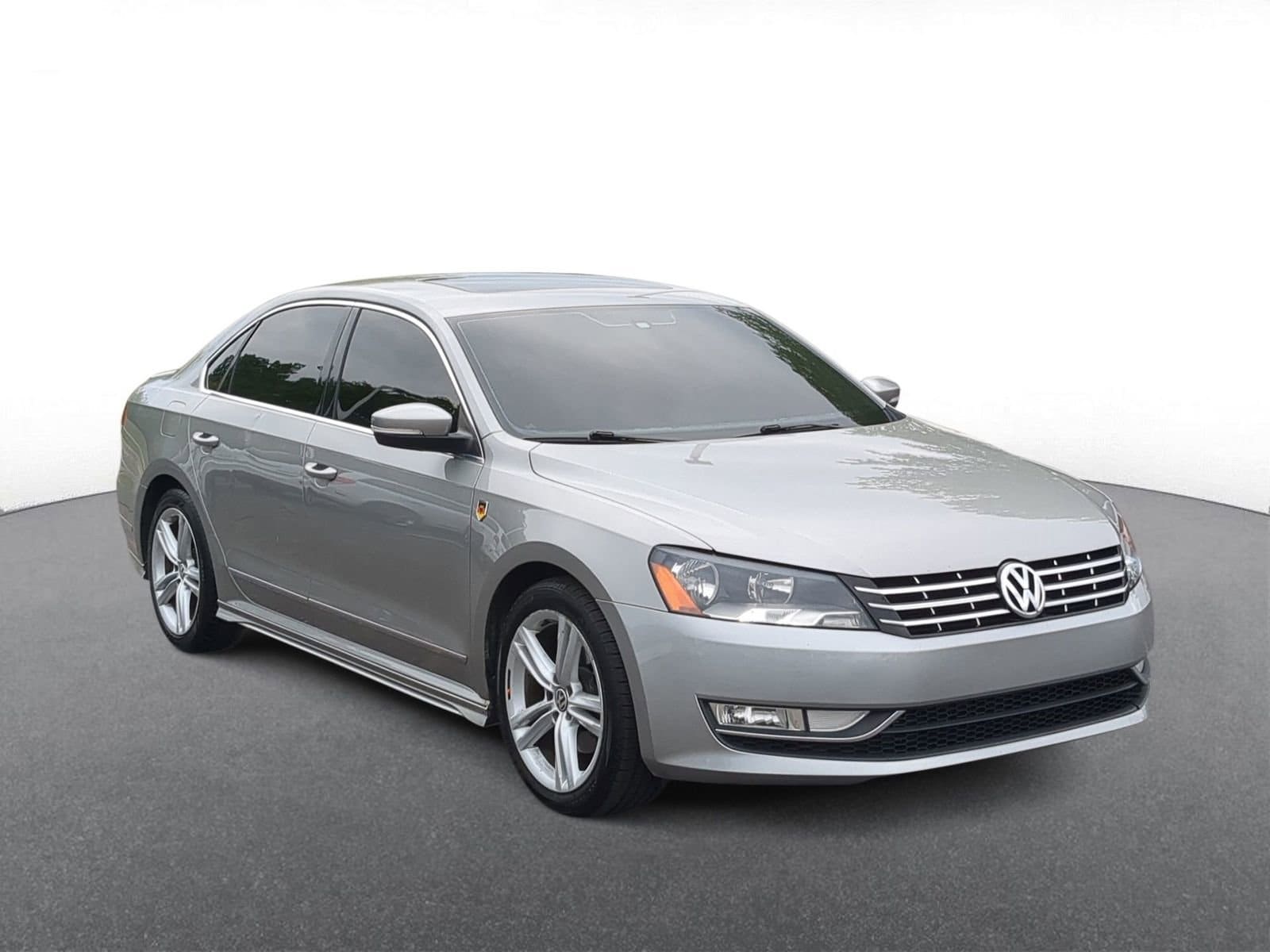 Thumbnail: 2014 Volkswagen Passat - 2