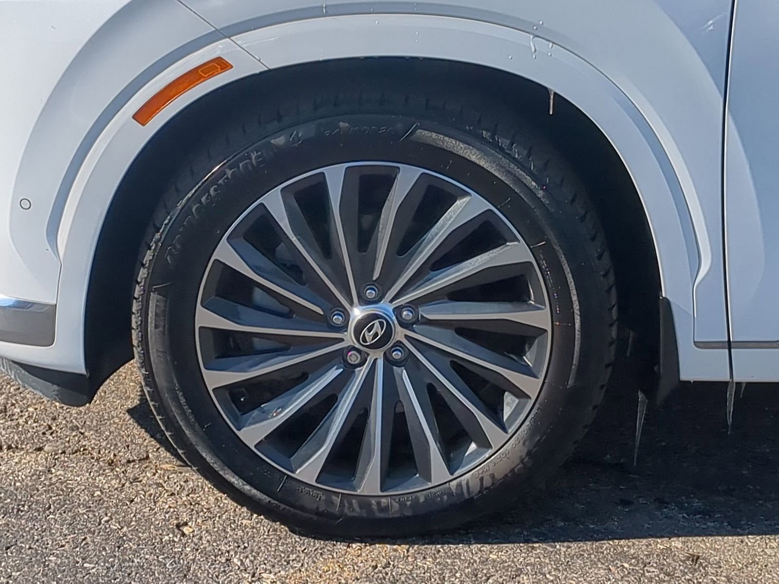 Thumbnail: 2023 Hyundai Palisade - 21