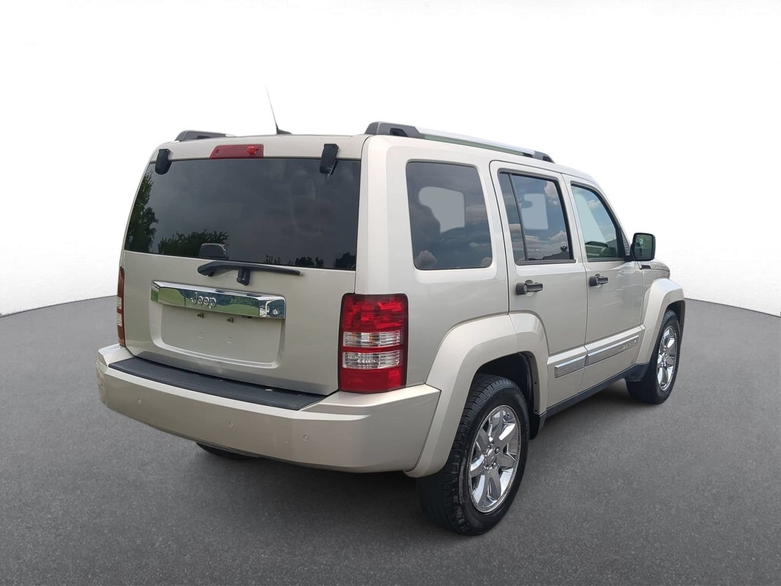 Thumbnail: 2009 Jeep Liberty - 8