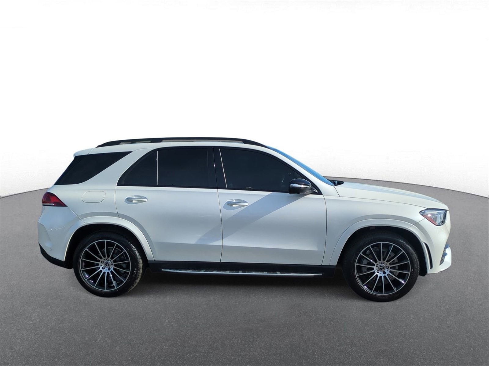 Thumbnail: 2022 Mercedes-Benz GLE - 9