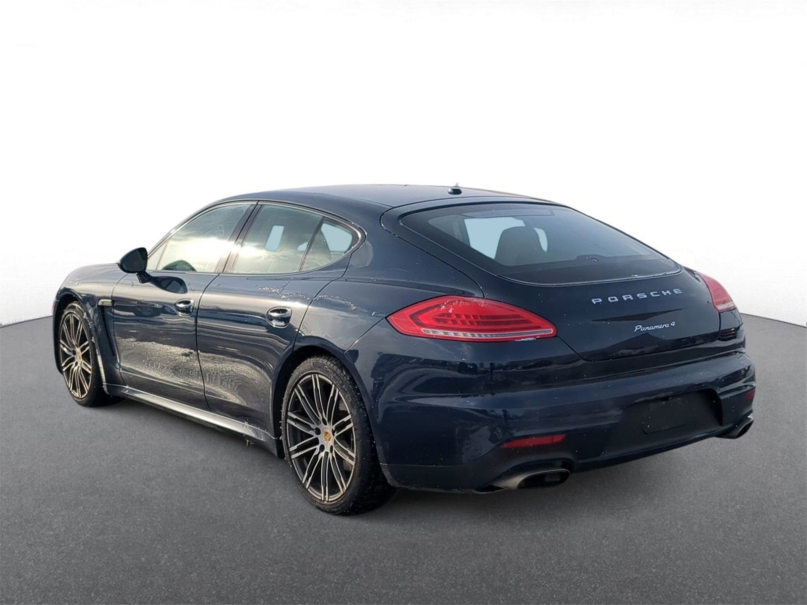 Thumbnail: 2015 Porsche Panamera - 6