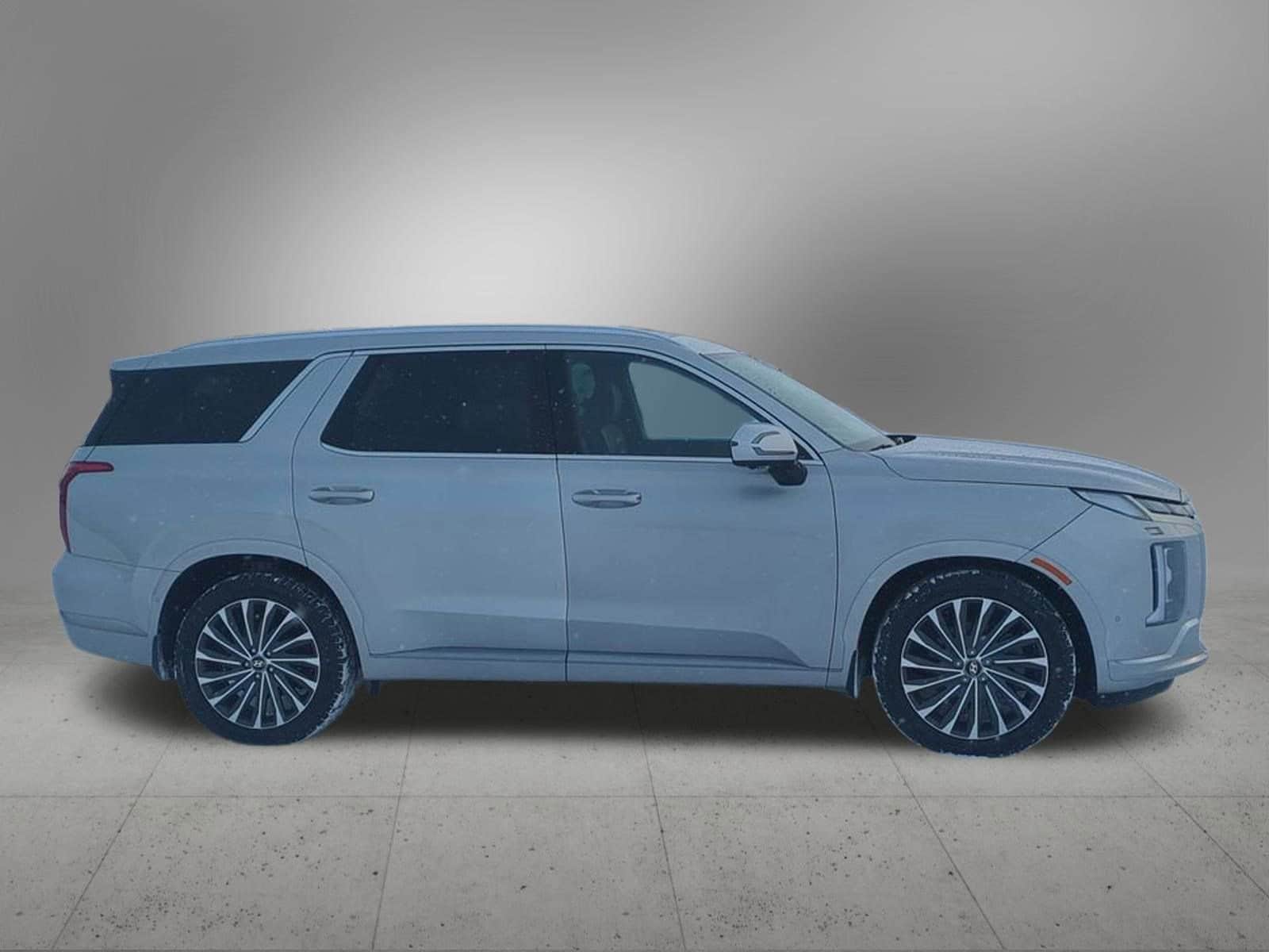 Thumbnail: 2023 Hyundai Palisade - 7