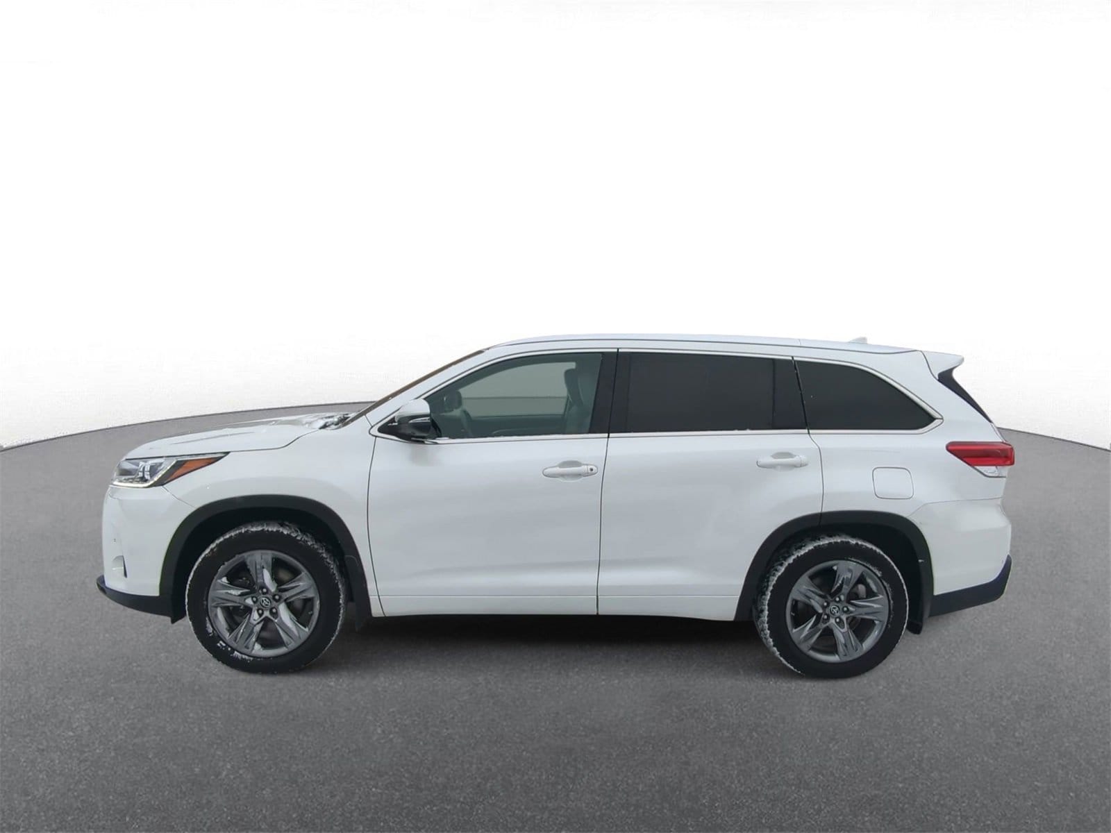 Thumbnail: 2018 Toyota Highlander - 5