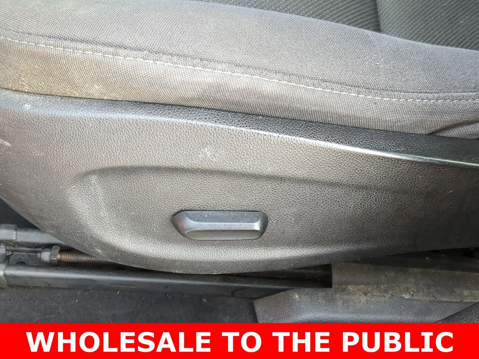 Thumbnail: 2012 Chevrolet Cruze - 24