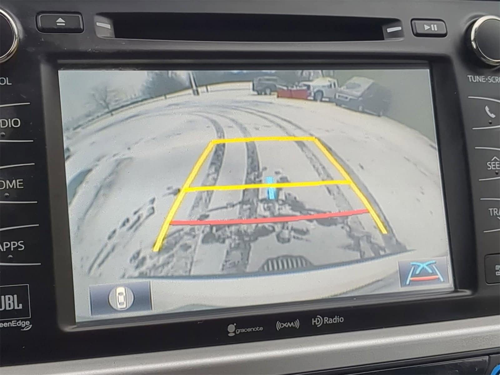 Thumbnail: 2018 Toyota Highlander - 31