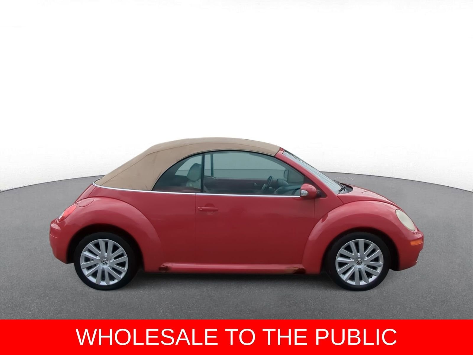 Thumbnail: 2008 Volkswagen New Beetle - 9