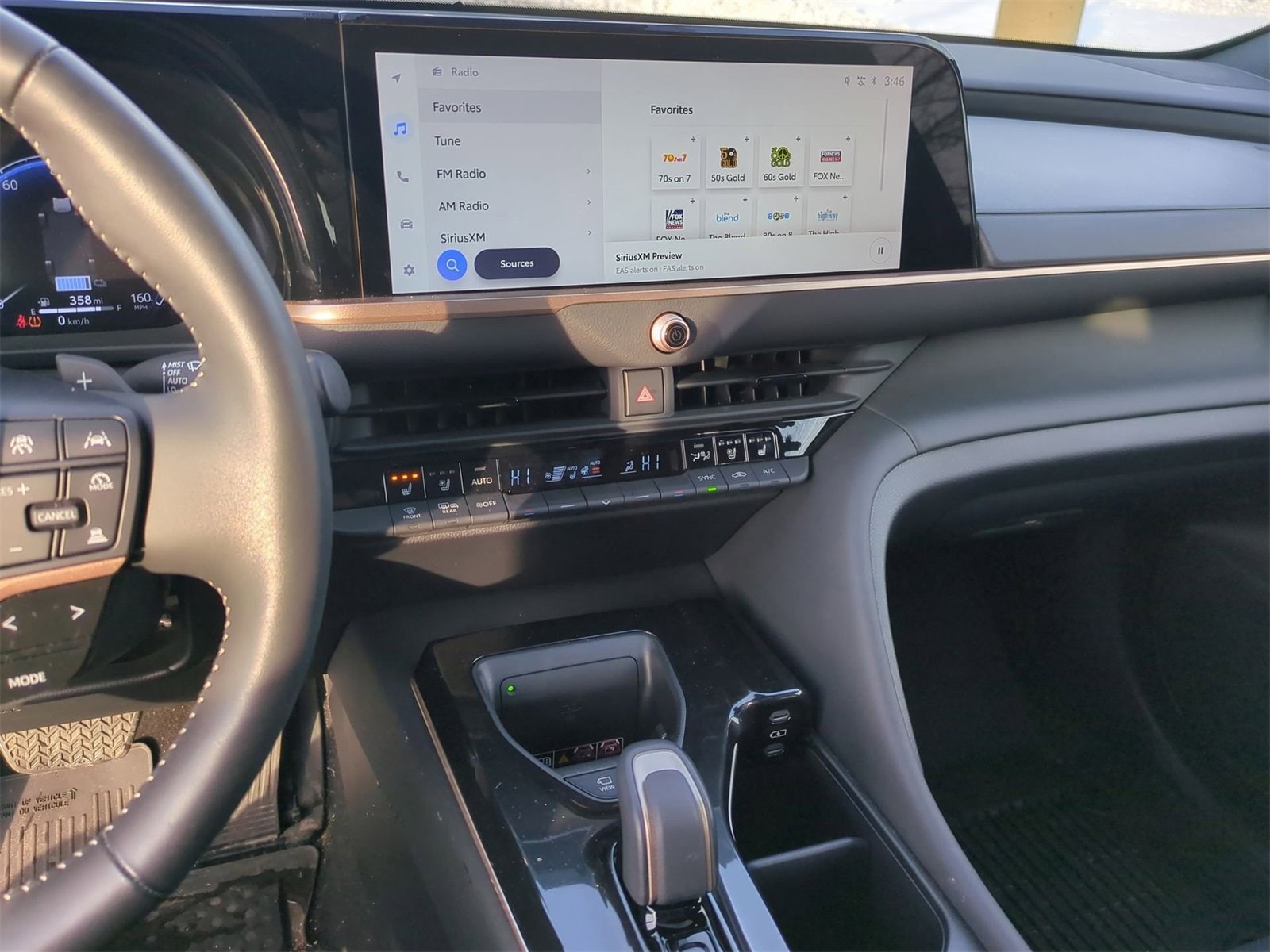 Thumbnail: 2025 Toyota Crown Signia - 27