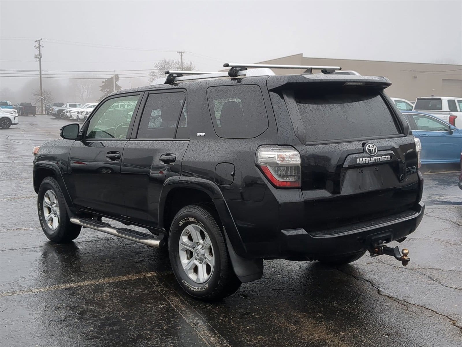 Thumbnail: 2015 Toyota 4Runner - 12