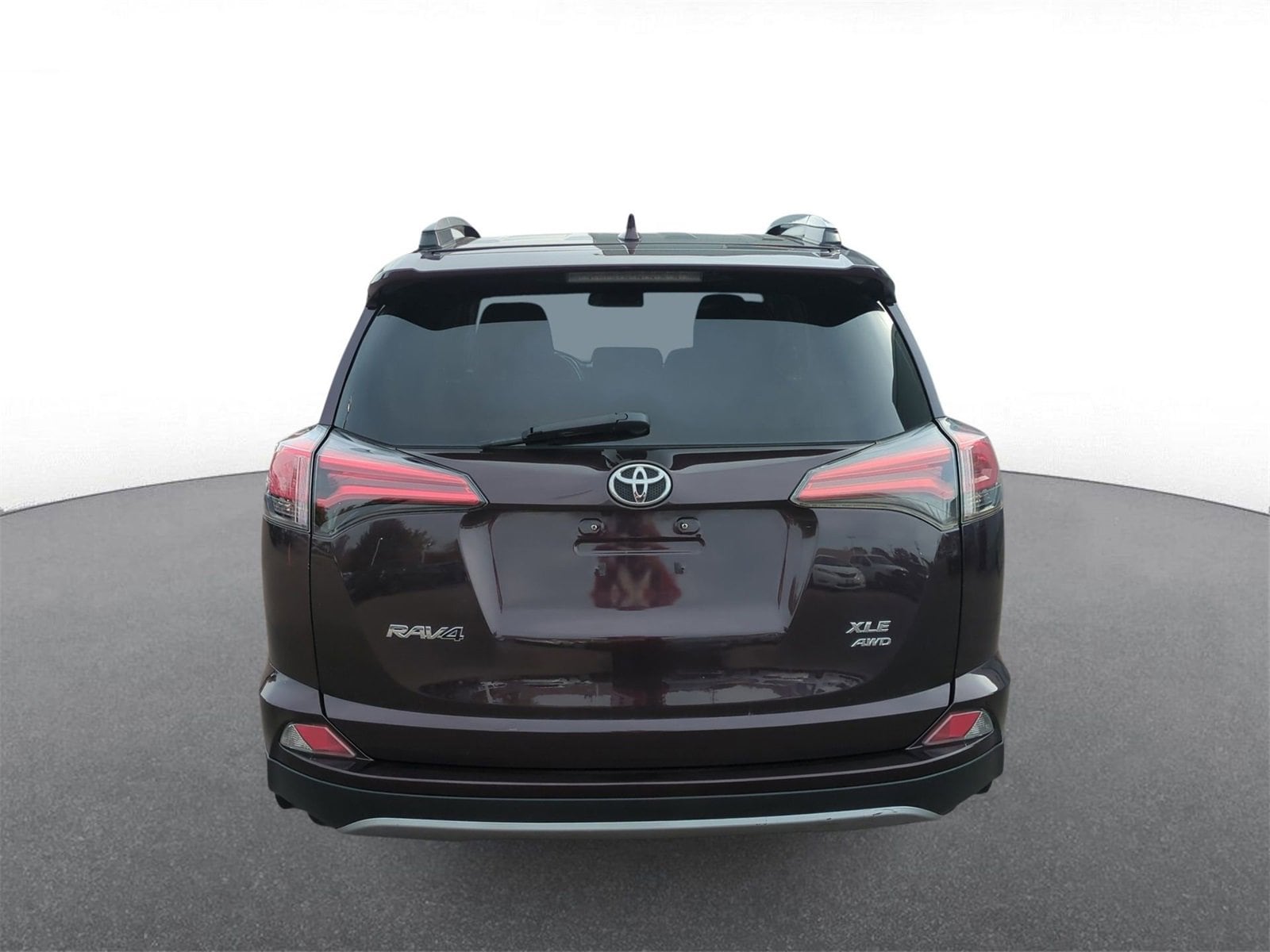 Thumbnail: 2018 Toyota RAV4 - 7