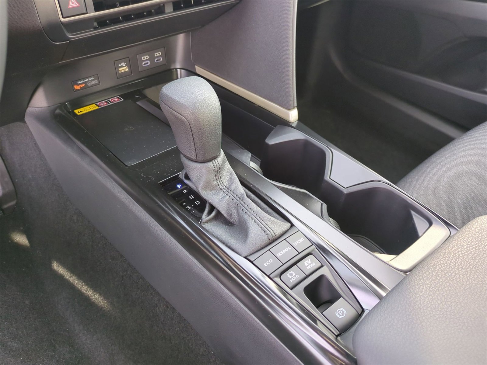 Thumbnail: 2026 Toyota Camry - 31