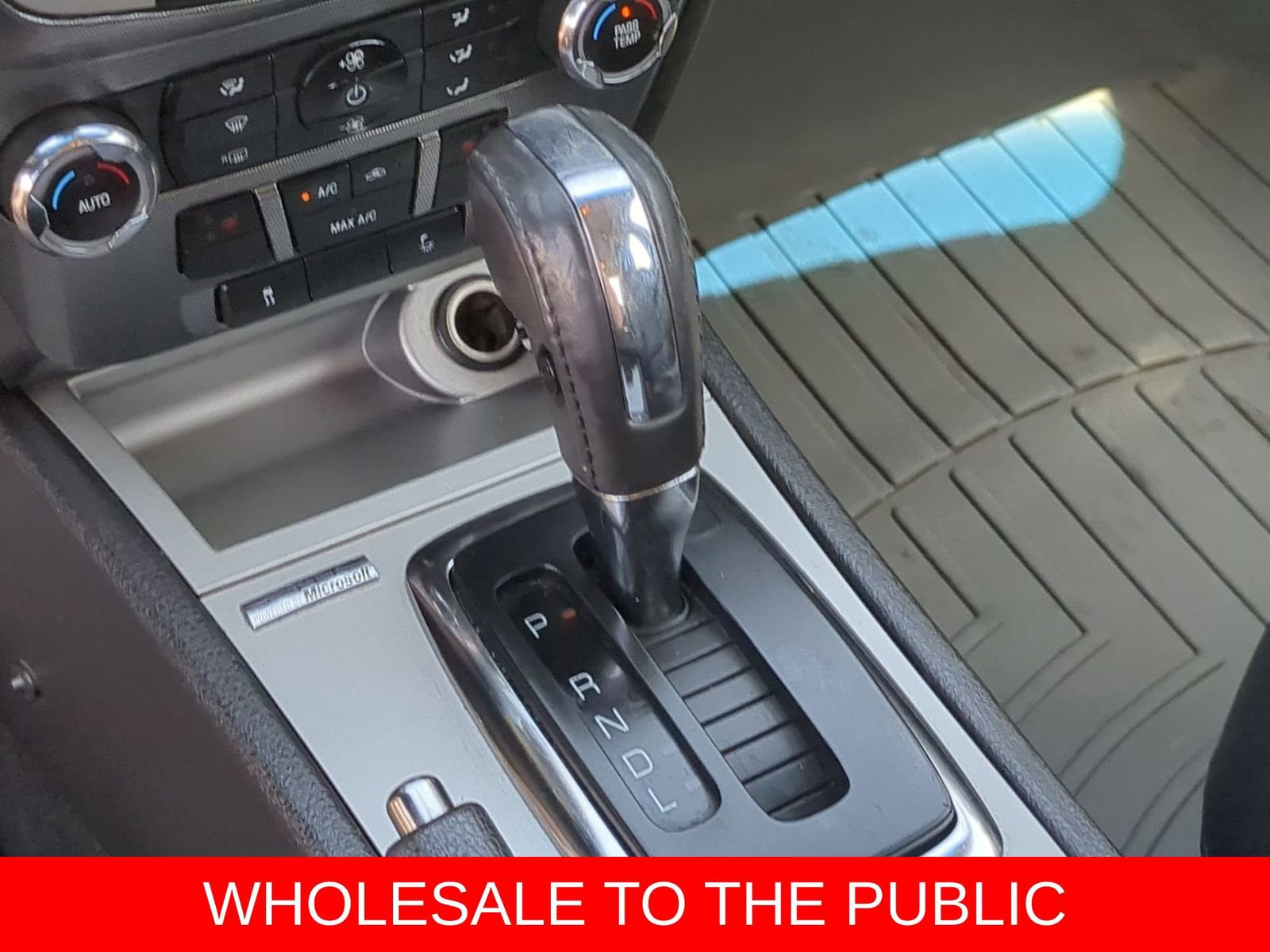 Thumbnail: 2010 Ford Fusion - 27