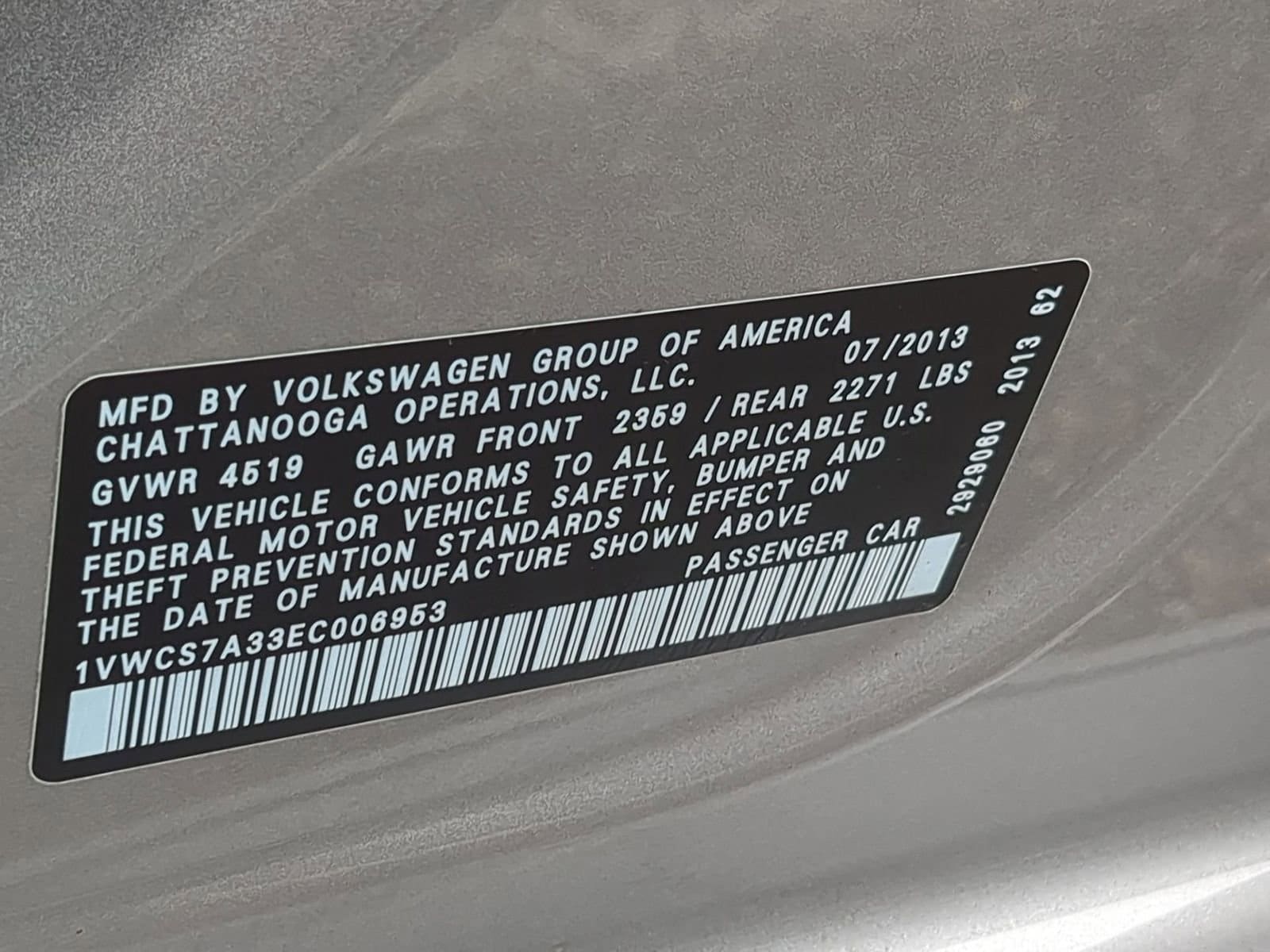 Thumbnail: 2014 Volkswagen Passat - 33