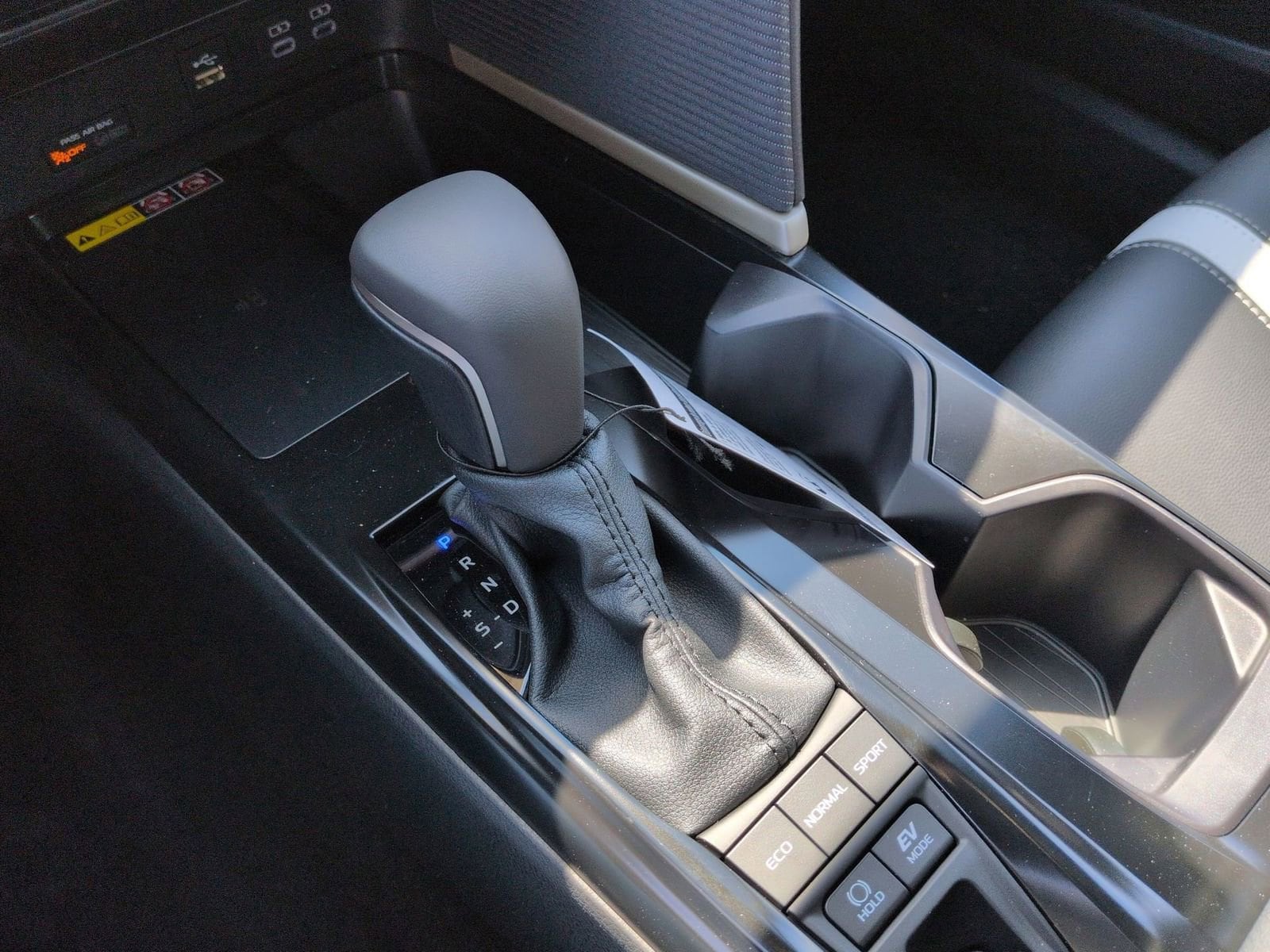 Thumbnail: 2026 Toyota Camry - 31