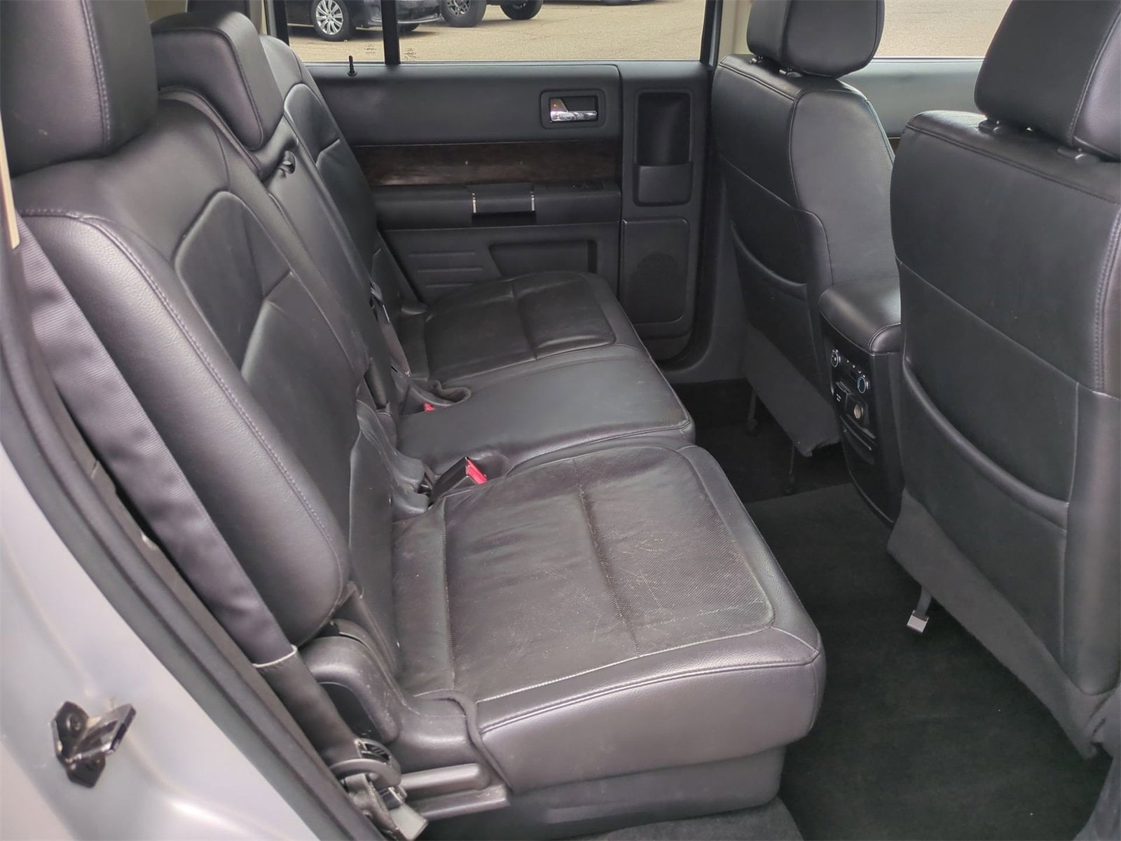 Thumbnail: 2017 Ford Flex - 18