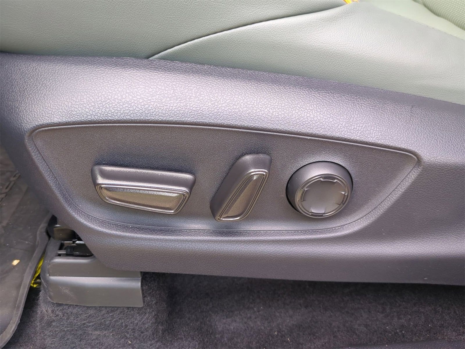 Thumbnail: 2025 Toyota Tacoma - 17