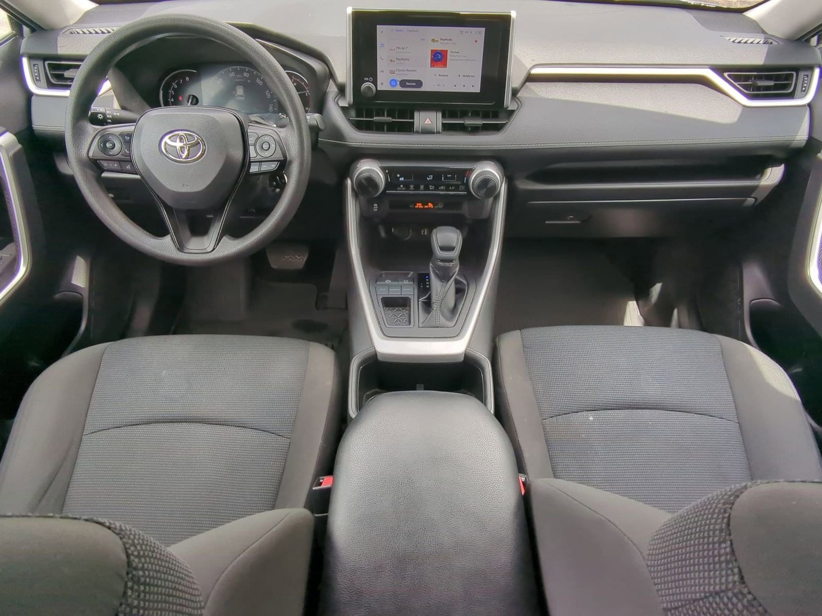 Thumbnail: 2023 Toyota RAV4 - 15