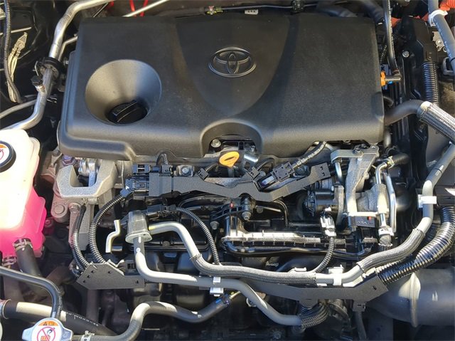 Thumbnail: 2021 Toyota RAV4 - 15