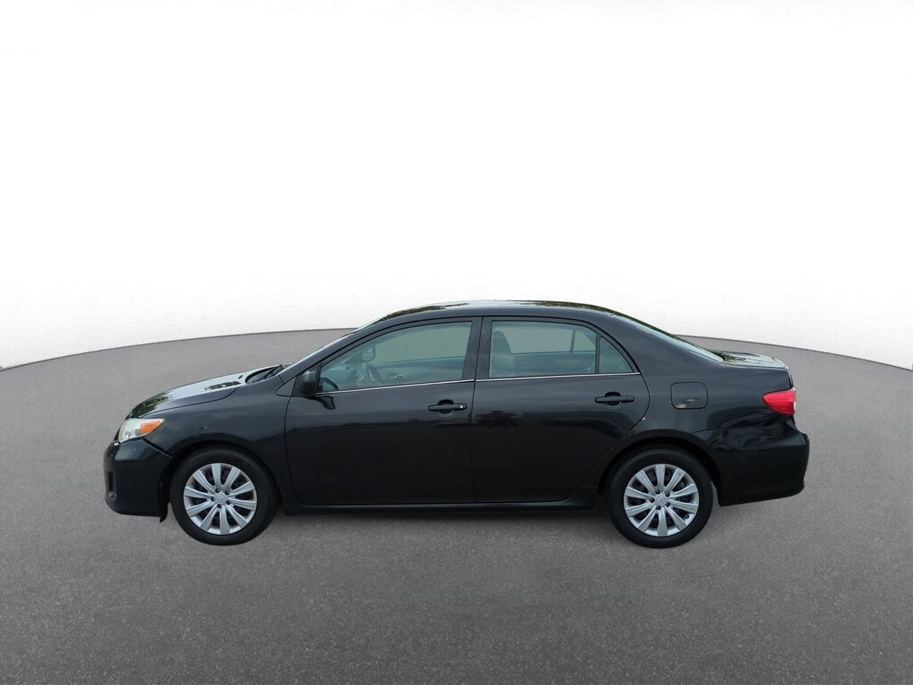Thumbnail: 2013 Toyota Corolla - 5