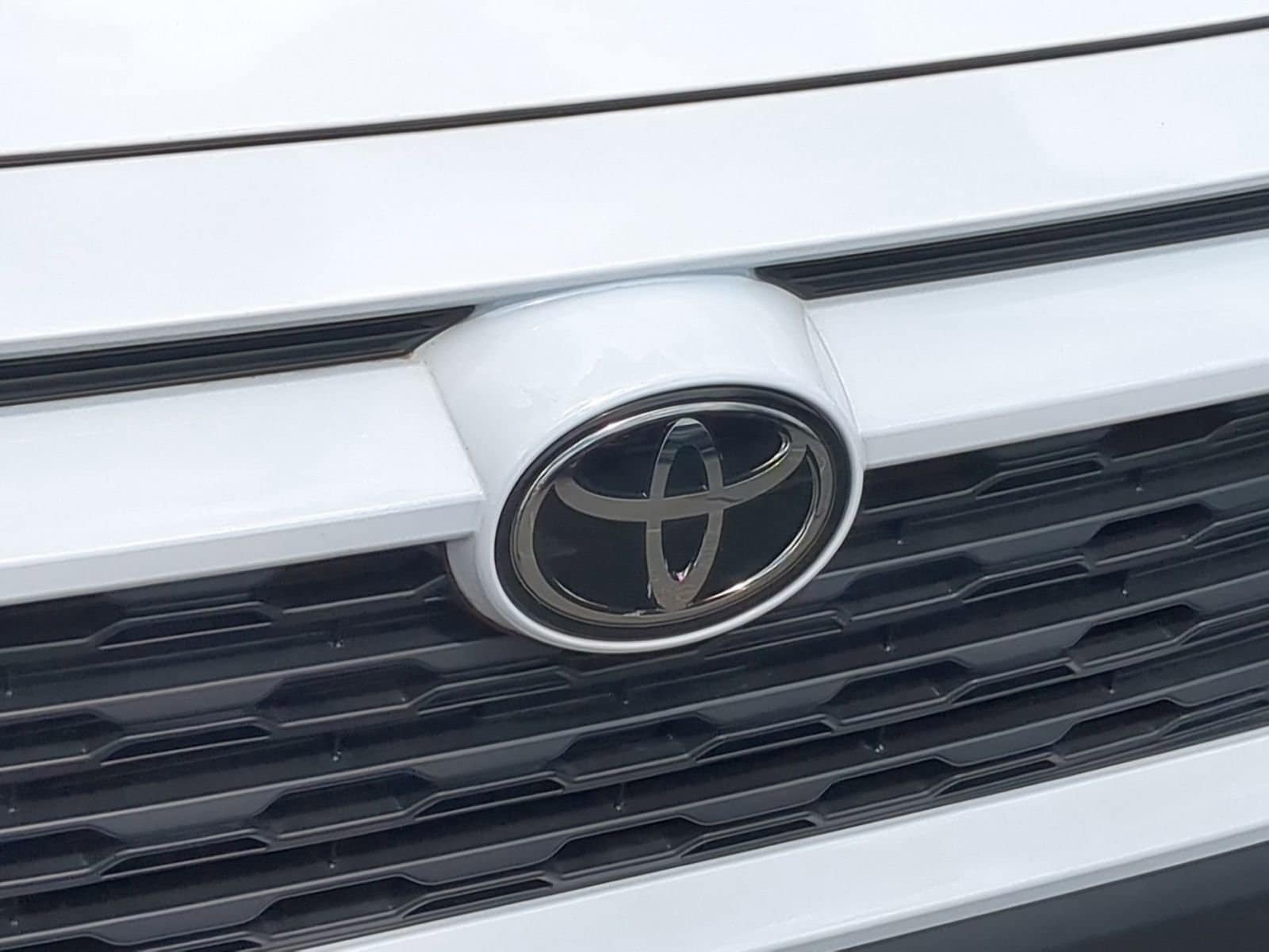 Thumbnail: 2023 Toyota RAV4 - 12