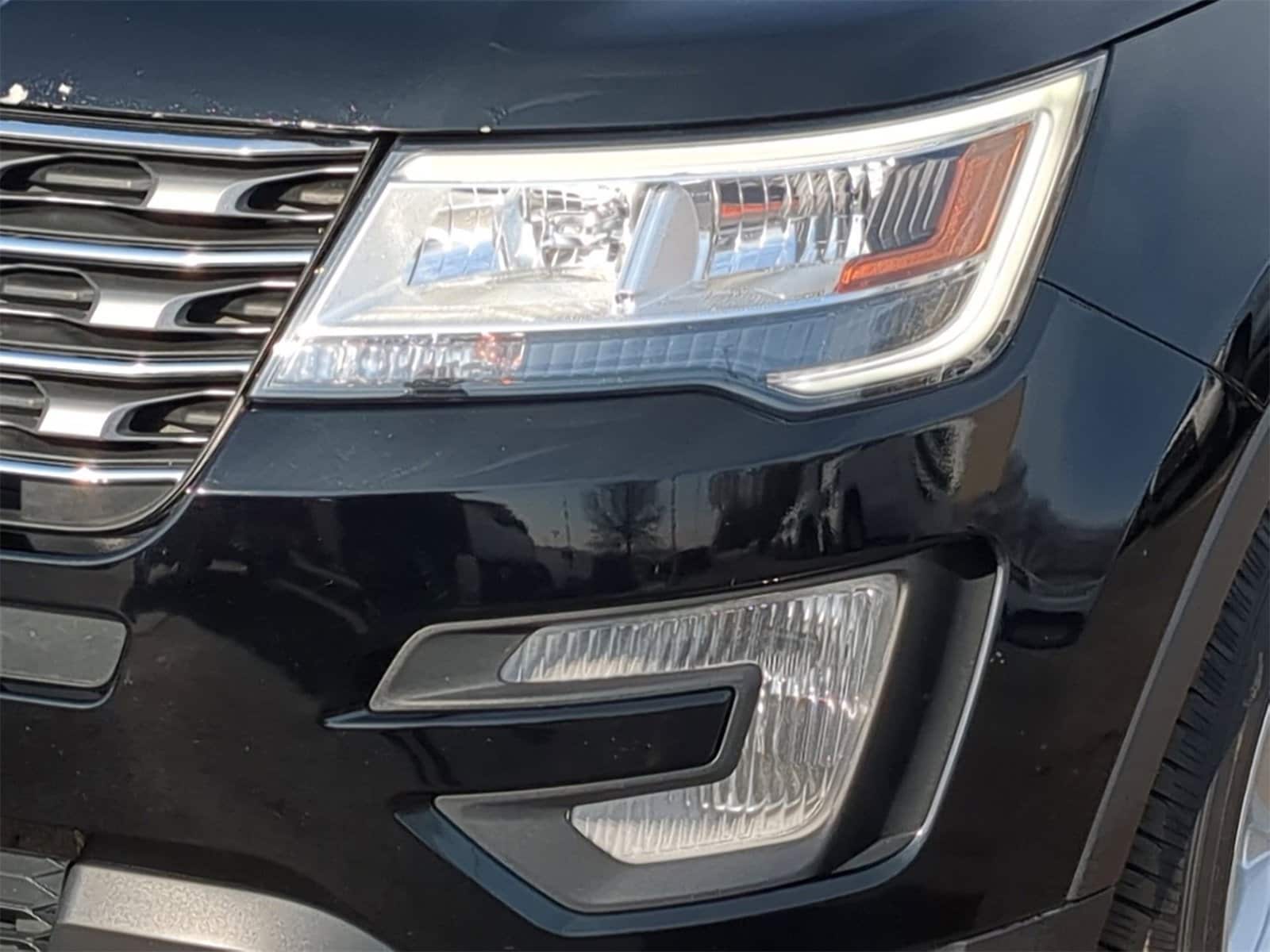 Thumbnail: 2017 Ford Explorer - 18