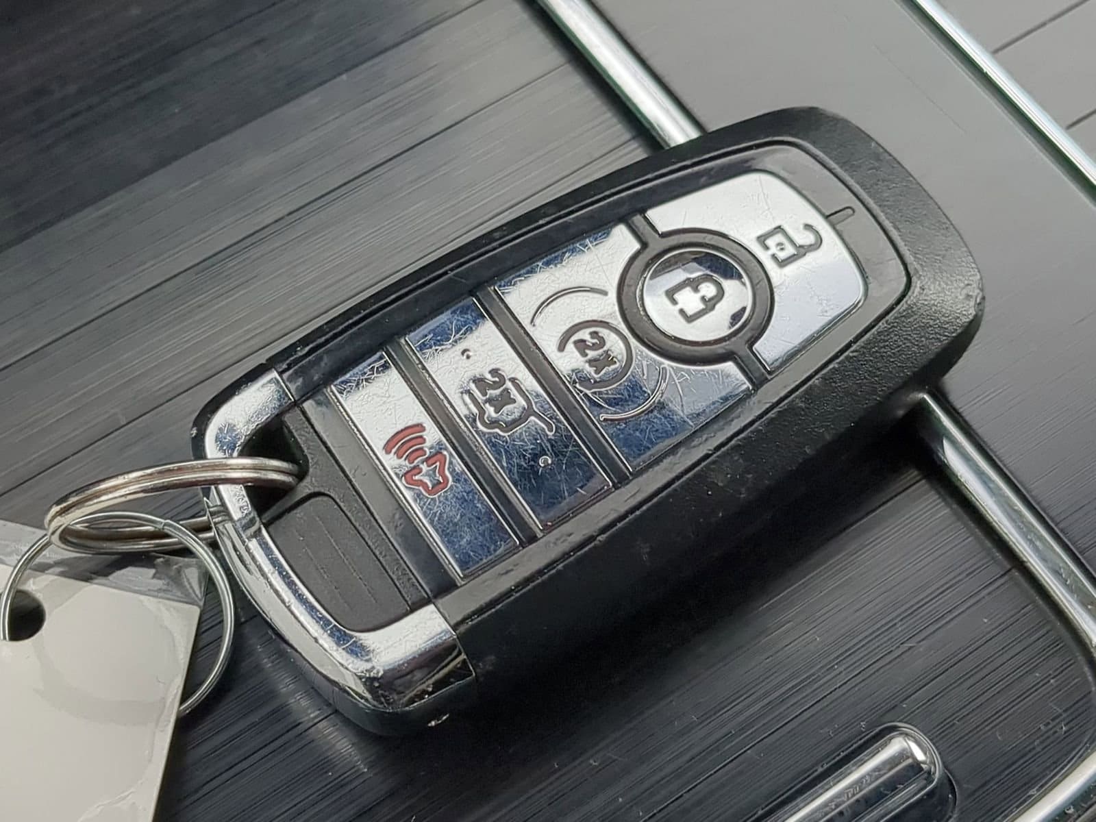 Thumbnail: 2020 Lincoln Aviator - 34