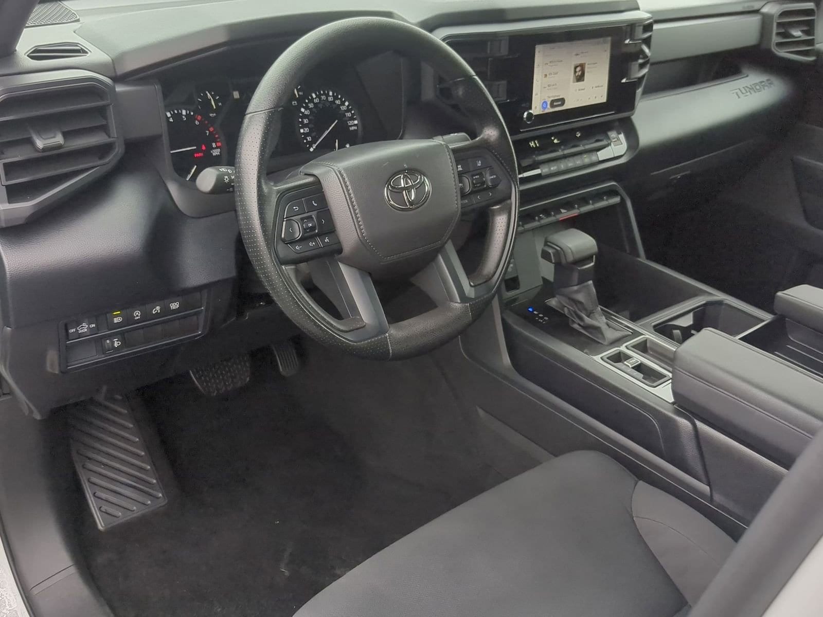 Thumbnail: 2025 Toyota Tundra - 10