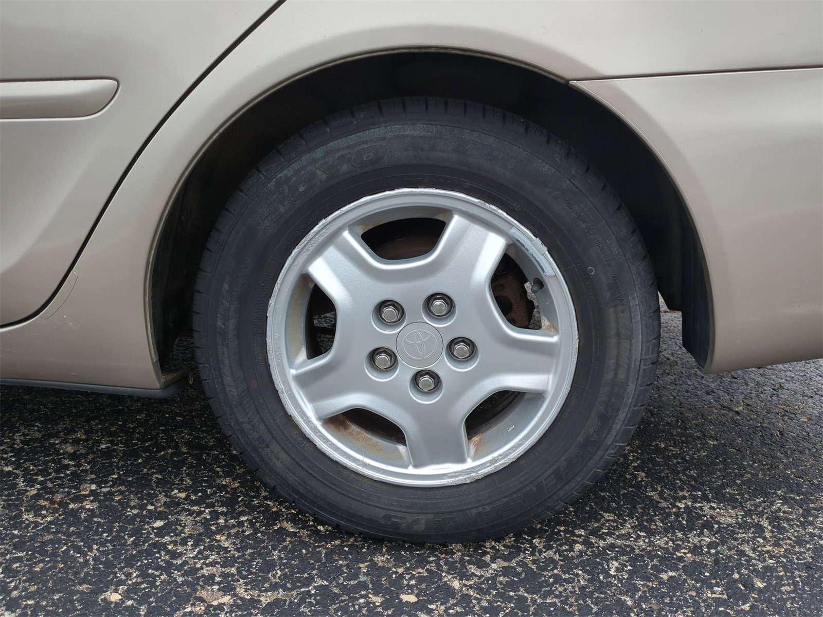 Thumbnail: 2003 Toyota Camry - 14