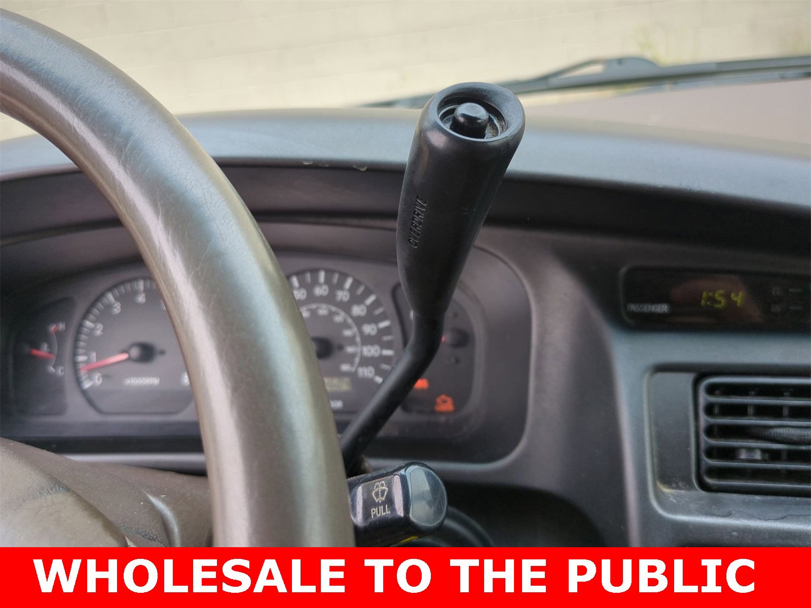 Thumbnail: 2000 Toyota Sienna - 24