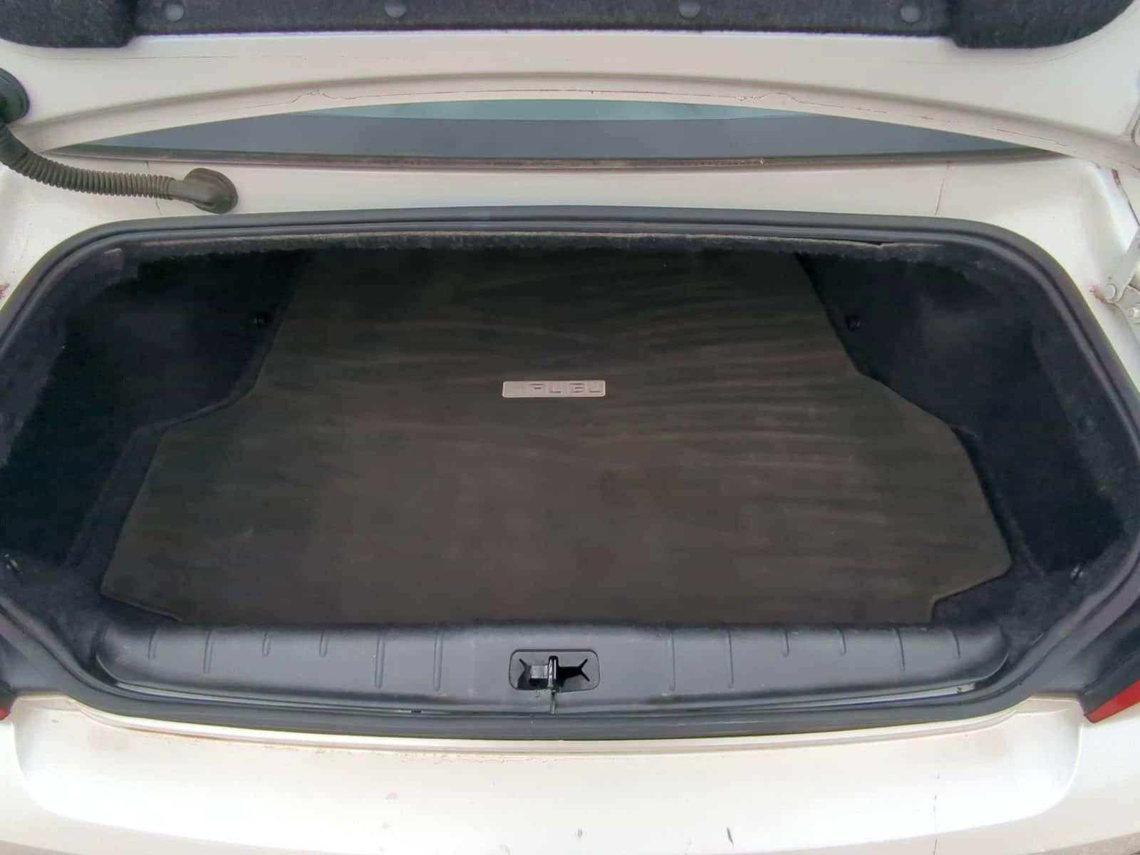 Thumbnail: 2010 Chevrolet Malibu - 31