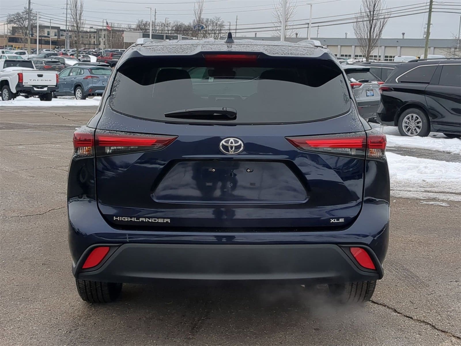 Thumbnail: 2025 Toyota Highlander - 13